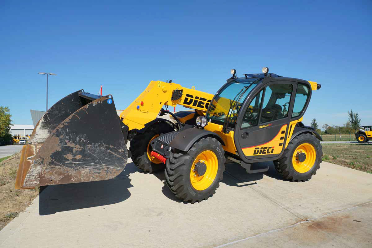 HiRail Equipment Hire in Sydney NSW HiRange Crane Forks